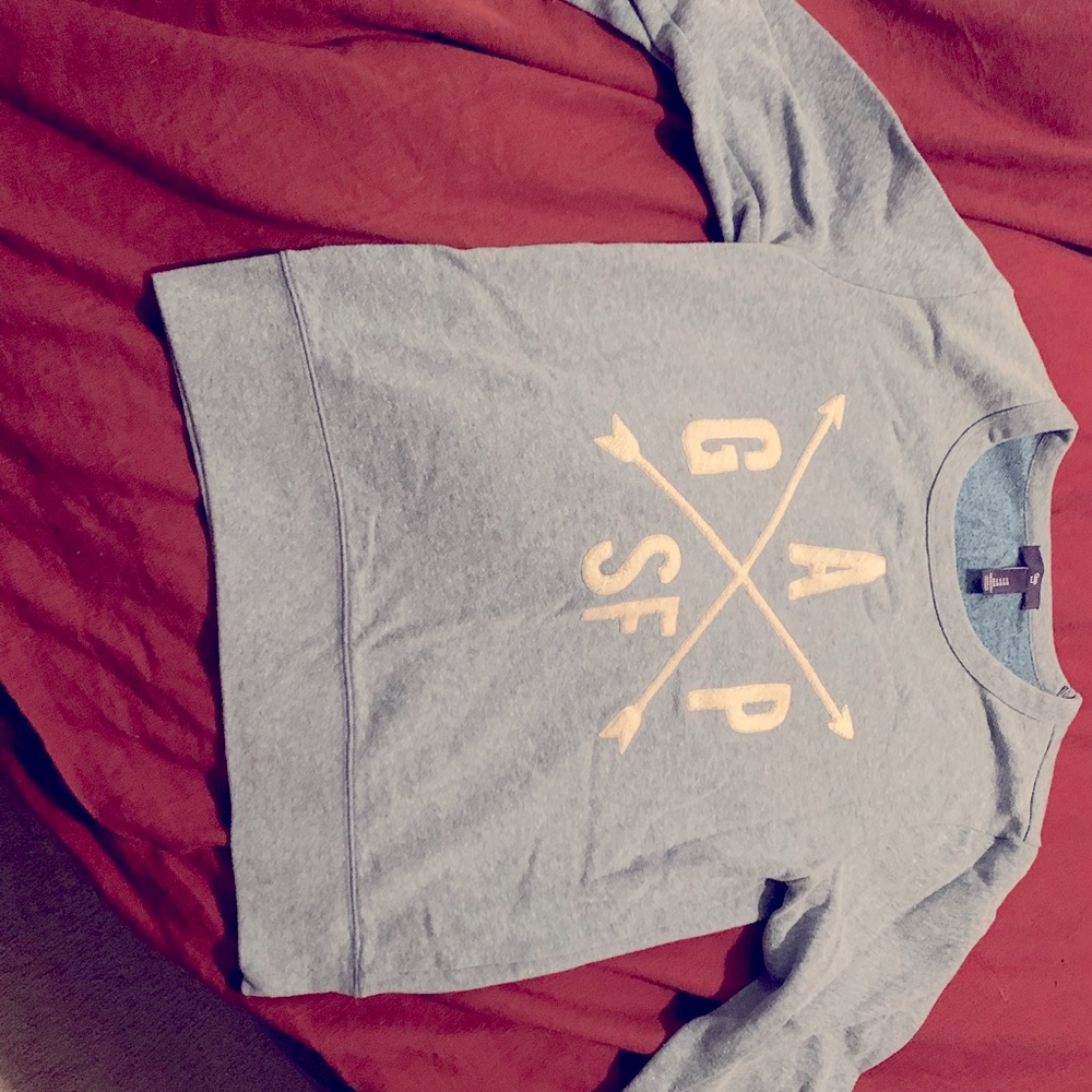 Light blue Gap sweatshirt